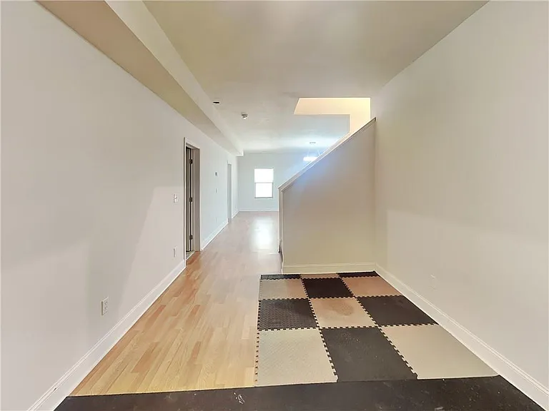 85 Lotus Ln — Photo 19