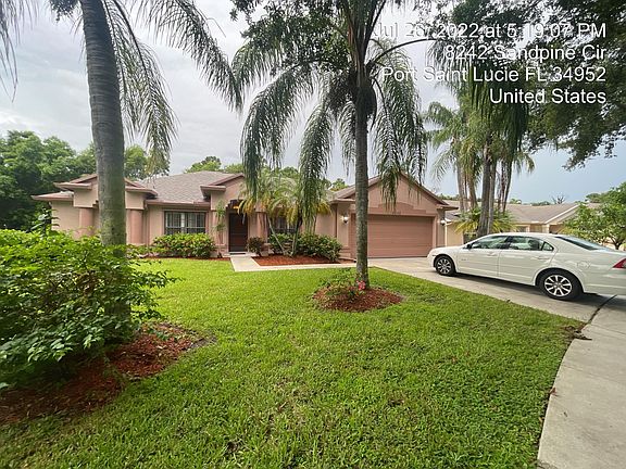 2nd image of 8240 Sandpine Cir