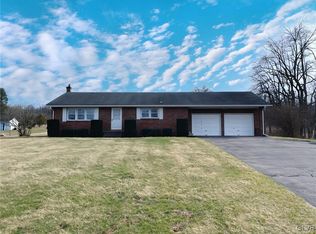 2030 Polk Valley Rd, Hellertown, PA 18055