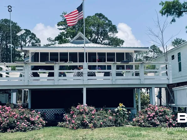 8959 Shore Dr, Foley, AL 36535
