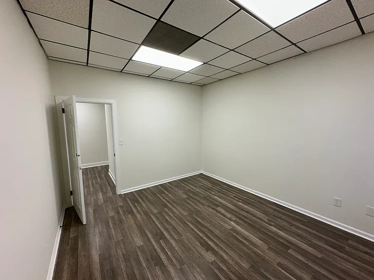 4111 Wall St #B — Photo 19