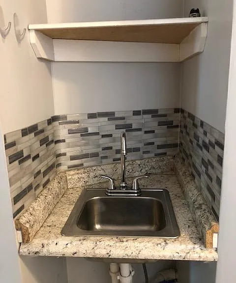 323 S 46th St #2F — Photo 12