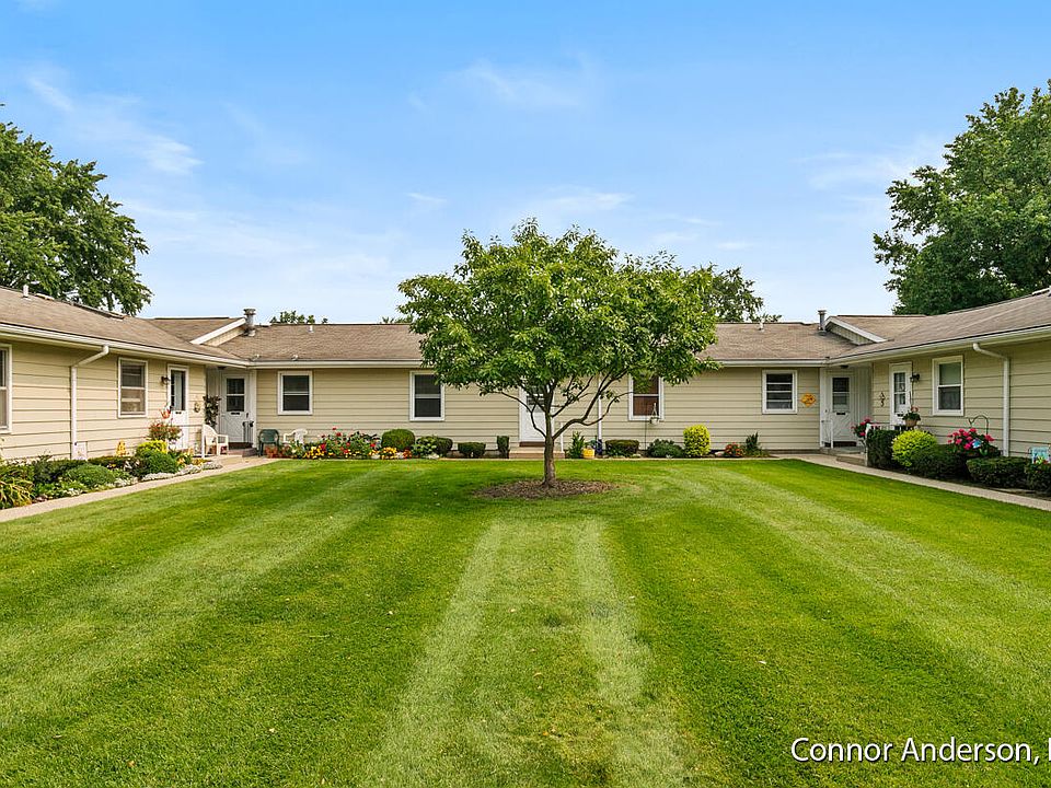 1st image of 5113 Southglow Ct SE #148