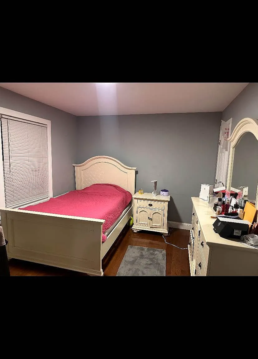 2 bed, $2,300 — Photo 2