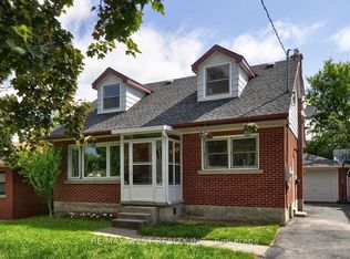 442 Highland Rd E, Kitchener, ON N2M 3W7