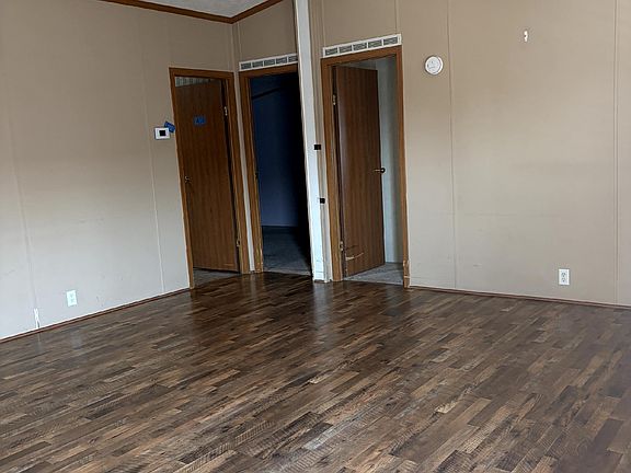 5th image of 10893 Autumn St #34
