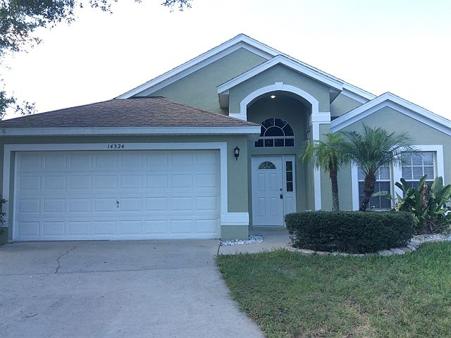 1st image of 14324 Estrella Dr