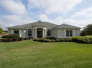 5438 Emeral Bay Ln, Lady Lake, FL 32159