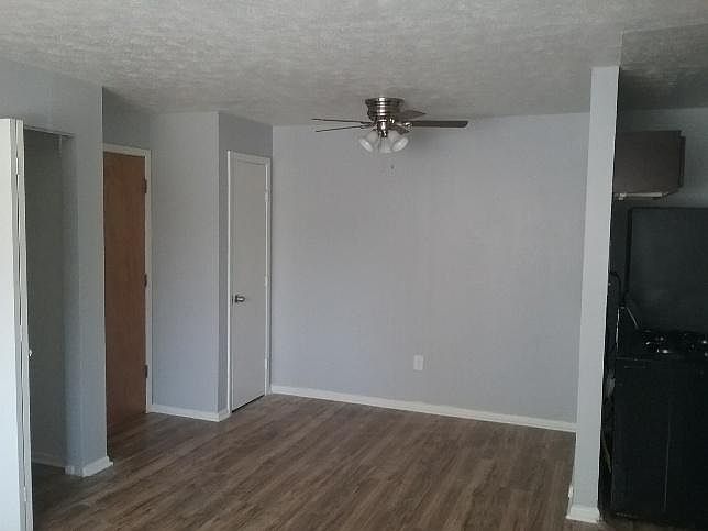 1st image of 3778 W 33rd St APT 12