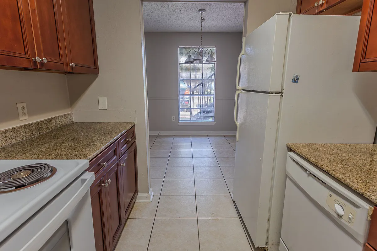 Building Photo - Concord Condominums