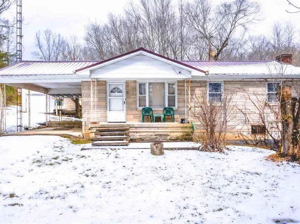 398 Lofty Heights Rd, Clay City, KY 40312