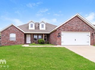 803 W Jillian St, Siloam Springs, AR 72761