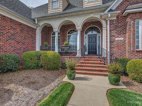 2nd image of 3433 Araglin Dr