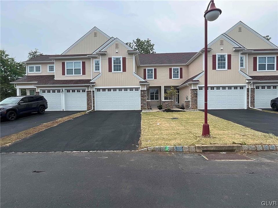 1st image of 949 Iron Ln #40