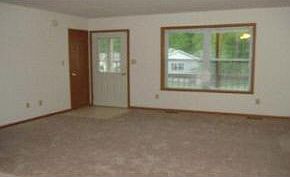 5th image of 1073 N Forest View Dr N