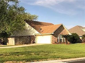 101 Moonraker Dr — Photo 3