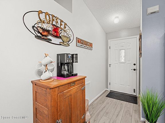 4th image of 3825 Town Square Blvd #56