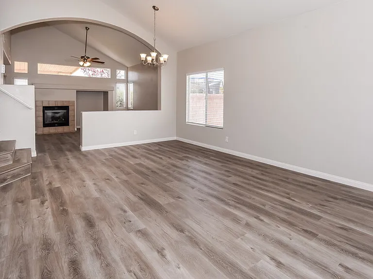 6033 Highland Gardens Dr — Photo 7