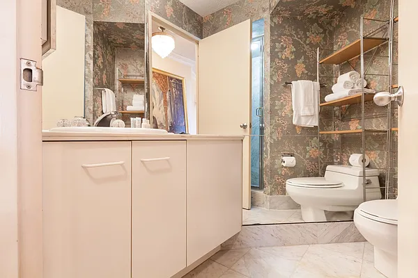 Sold by Owner | media 15