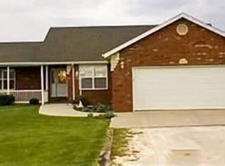 4384 S 160th Rd, Bolivar, MO 65613