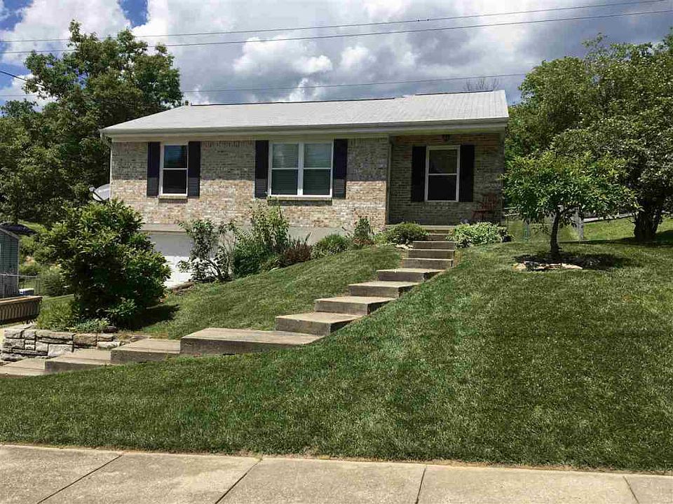 1st image of 18 Valeside Dr