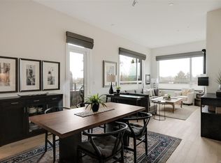 2285 Bowker Ave #PENTHOUSE 5, Oak Bay, BC V8R2E2