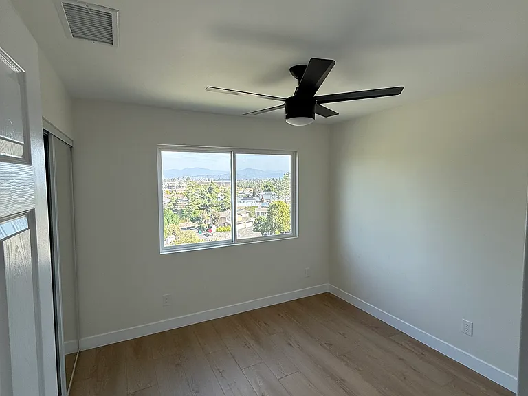 8624 Warmwell Dr — Photo 18