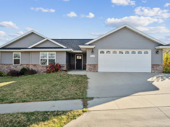 2110 Cobalt Ct, Dubuque, IA 52001