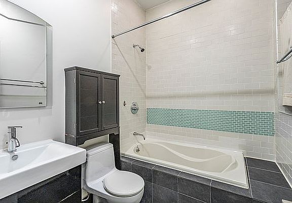 5th image of 161 W 133rd St #1RL