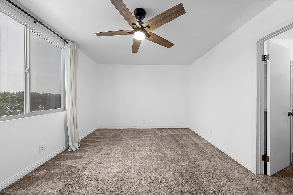 Building Photo - 4843 Collwood Blvd #B