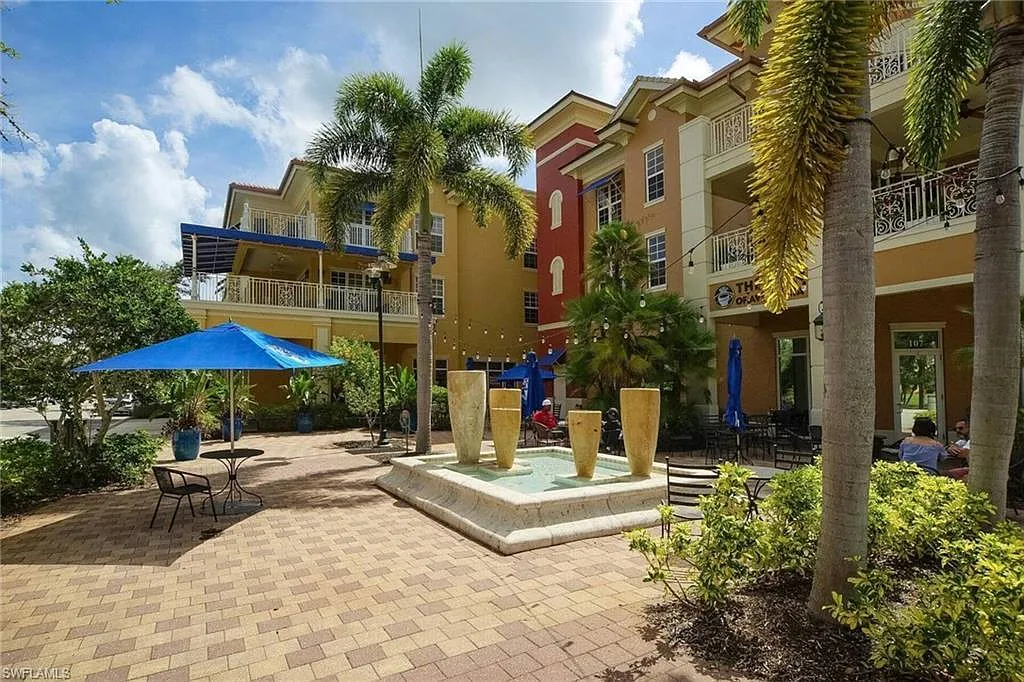 6034 National Blvd #542 - The N... — Photo 2