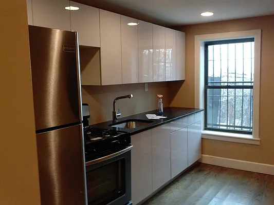 Rented by Corcoran | media 1