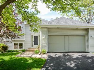 15800 17th Pl N, Plymouth, MN 55447