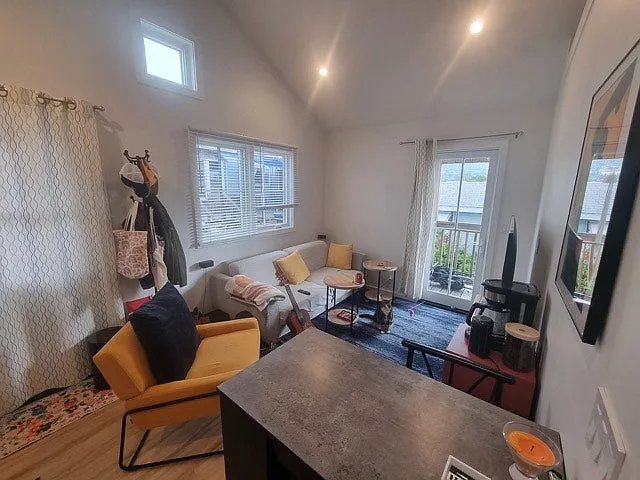 Example of main living area with recent tenant's furnishing