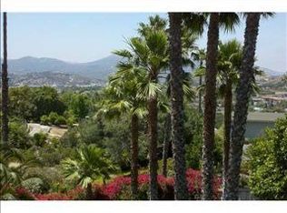1628 Plantation Way, El Cajon, CA 92019