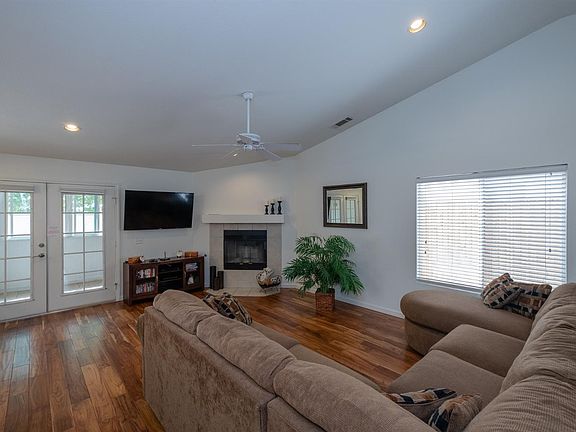 2nd image of 12273 Silver Arrow Way