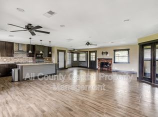 112 W Mimosa Cir UNIT 112, San Marcos, TX 78666