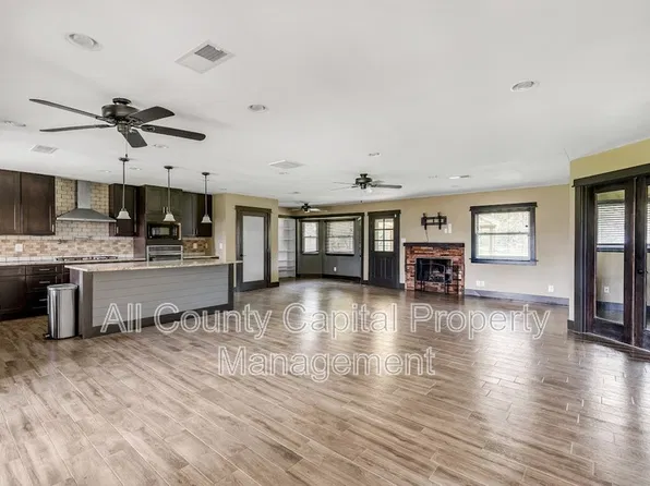 112 W Mimosa Cir Unit 112, San Marcos, TX 78666