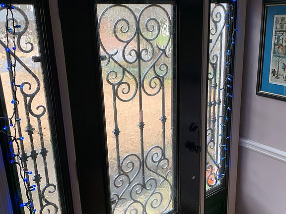 3rd image of 515 Saddle Creek Cir