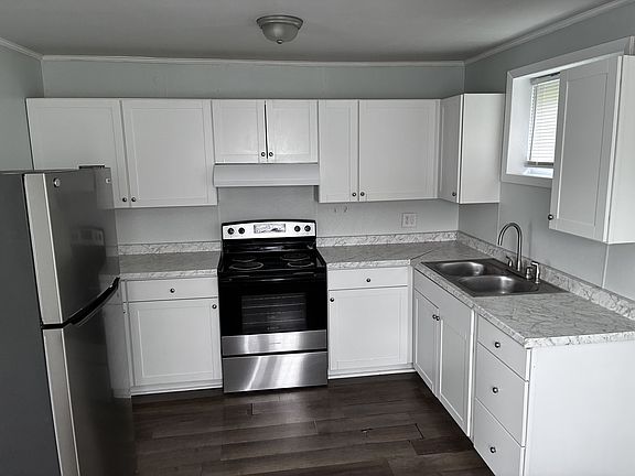 2nd image of 2321 Idle Hour Rd APT 19