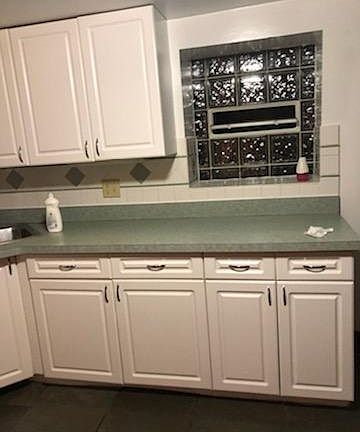 3rd image of 6119 N Campbell Ave