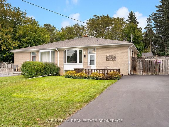 3rd image of 45 Bailey Cres