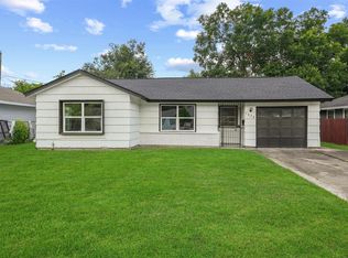 5826 Belmark St, Houston, TX 77033