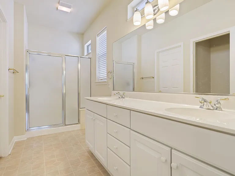 311 Dove Hollow Trl — Photo 16