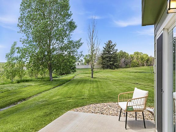 5th image of 802 Waterglen Dr #L-52