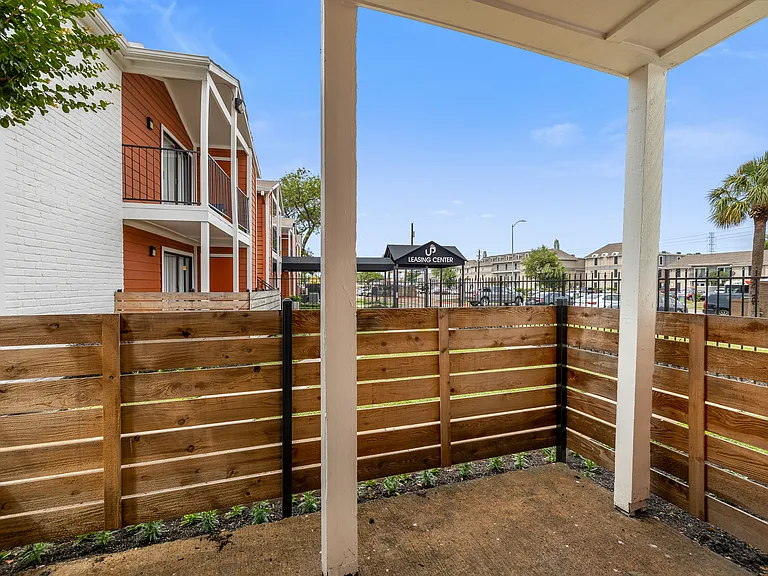 Urban Palms Apartment Homes — Photo 9