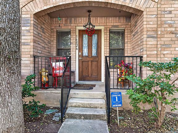 5th image of 16826 Winding Oak Drive