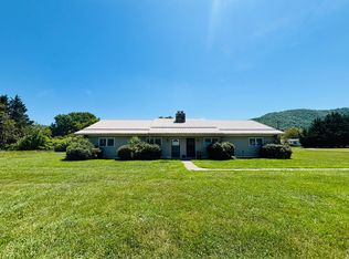 4402 Riffe St, Elliston, VA 24087