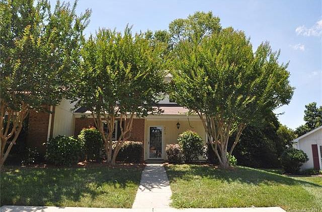 1st image of 6819 El Greco Ct #119