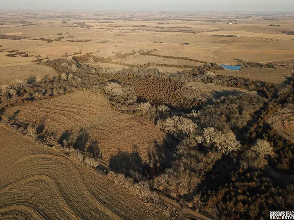 60 Situs K Rd, Unadilla, NE 68454